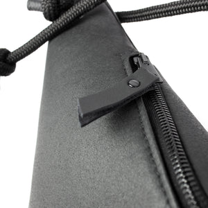 THEO corn leather triangle-shaped bum bag -black