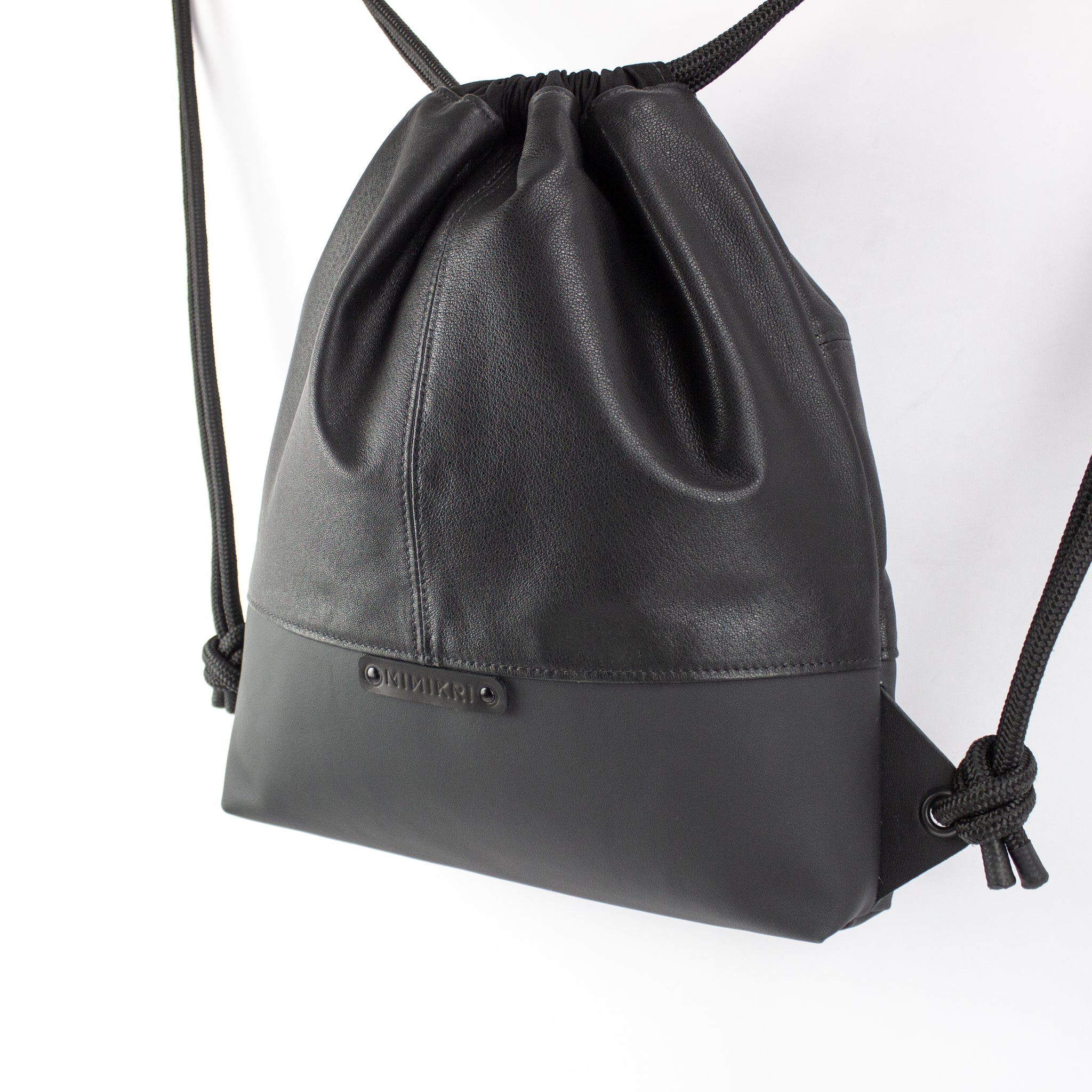 'CARRÉ' Designer backpack v04