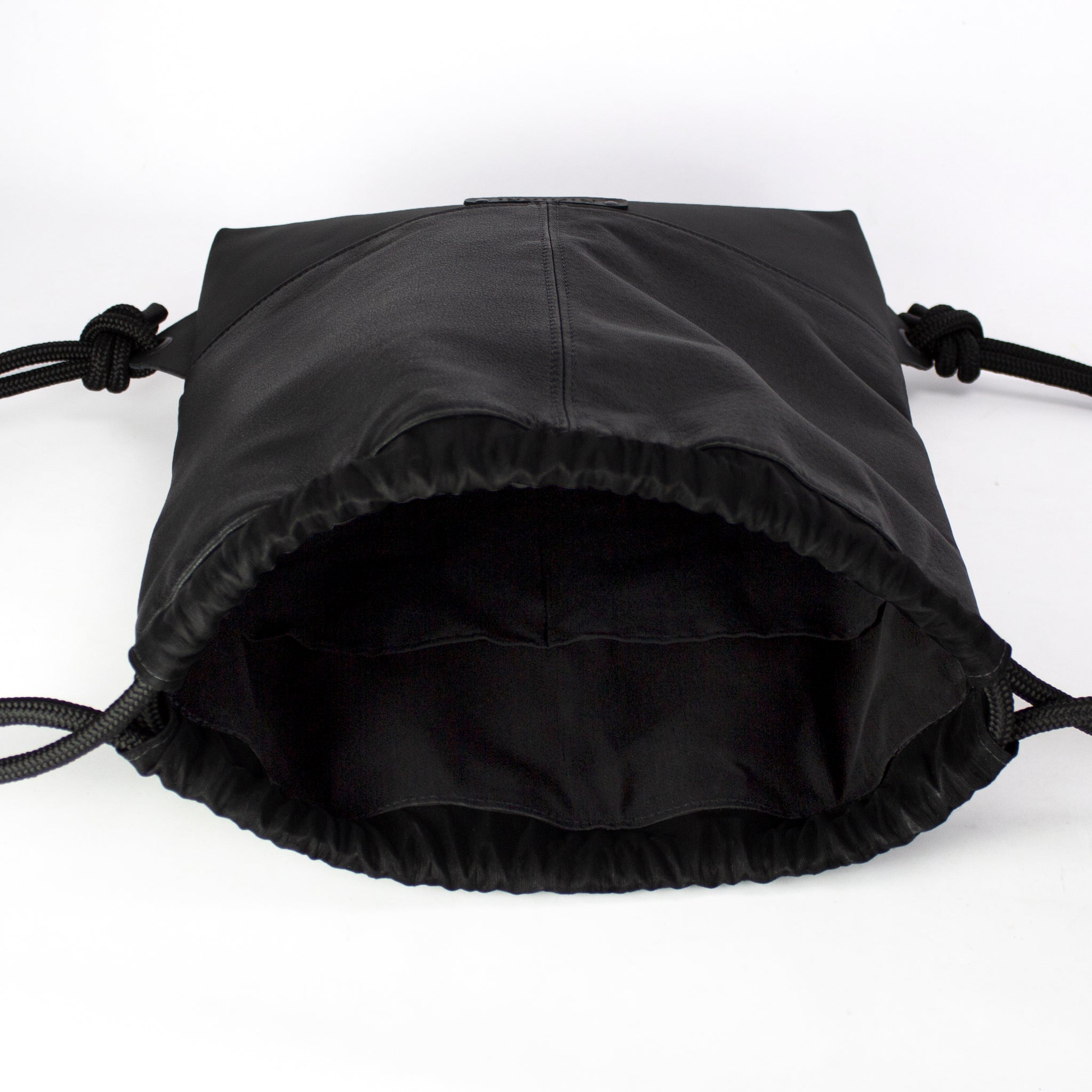 'CARRÉ' Designer backpack v04