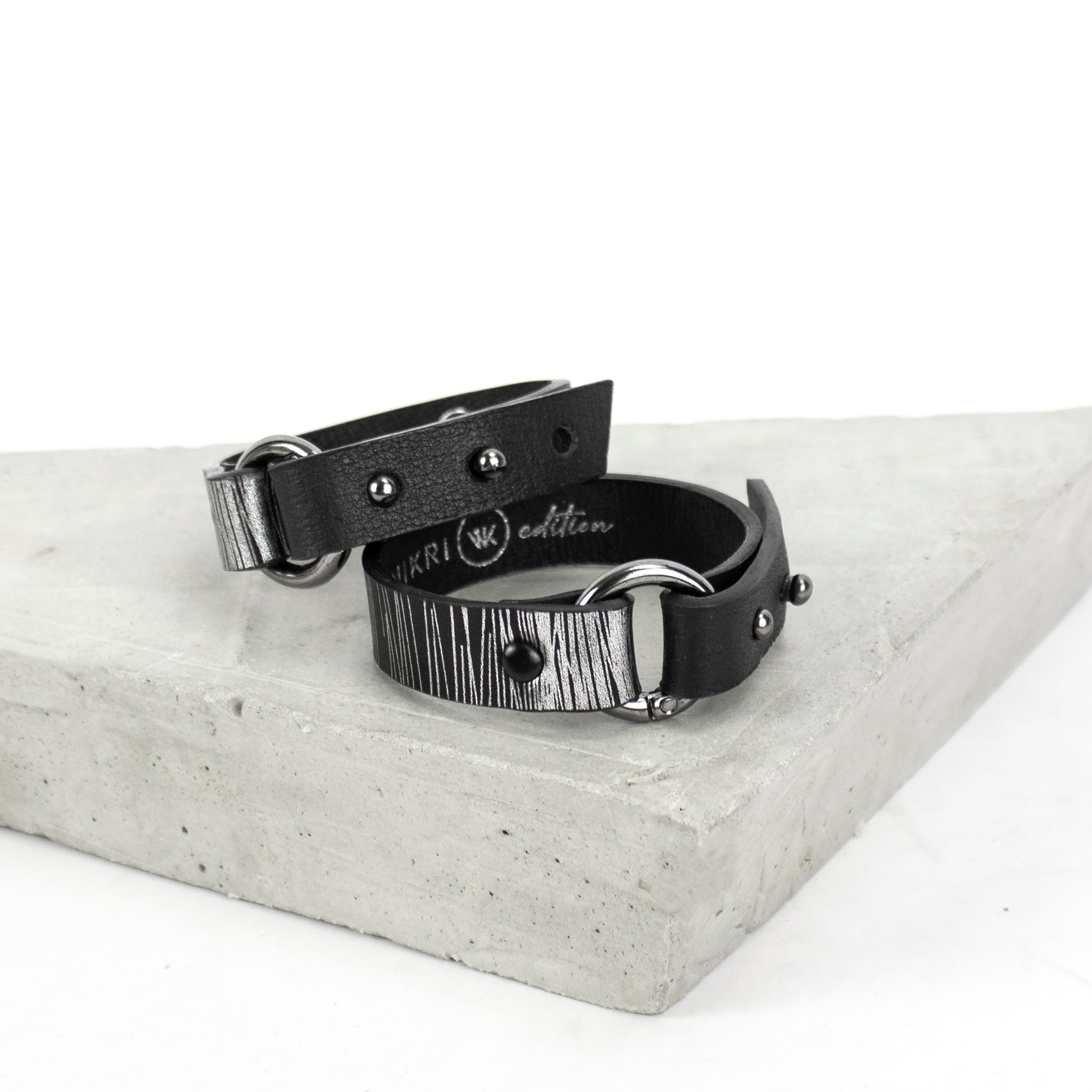 'SUJI' karkötő fekete és ezüst 