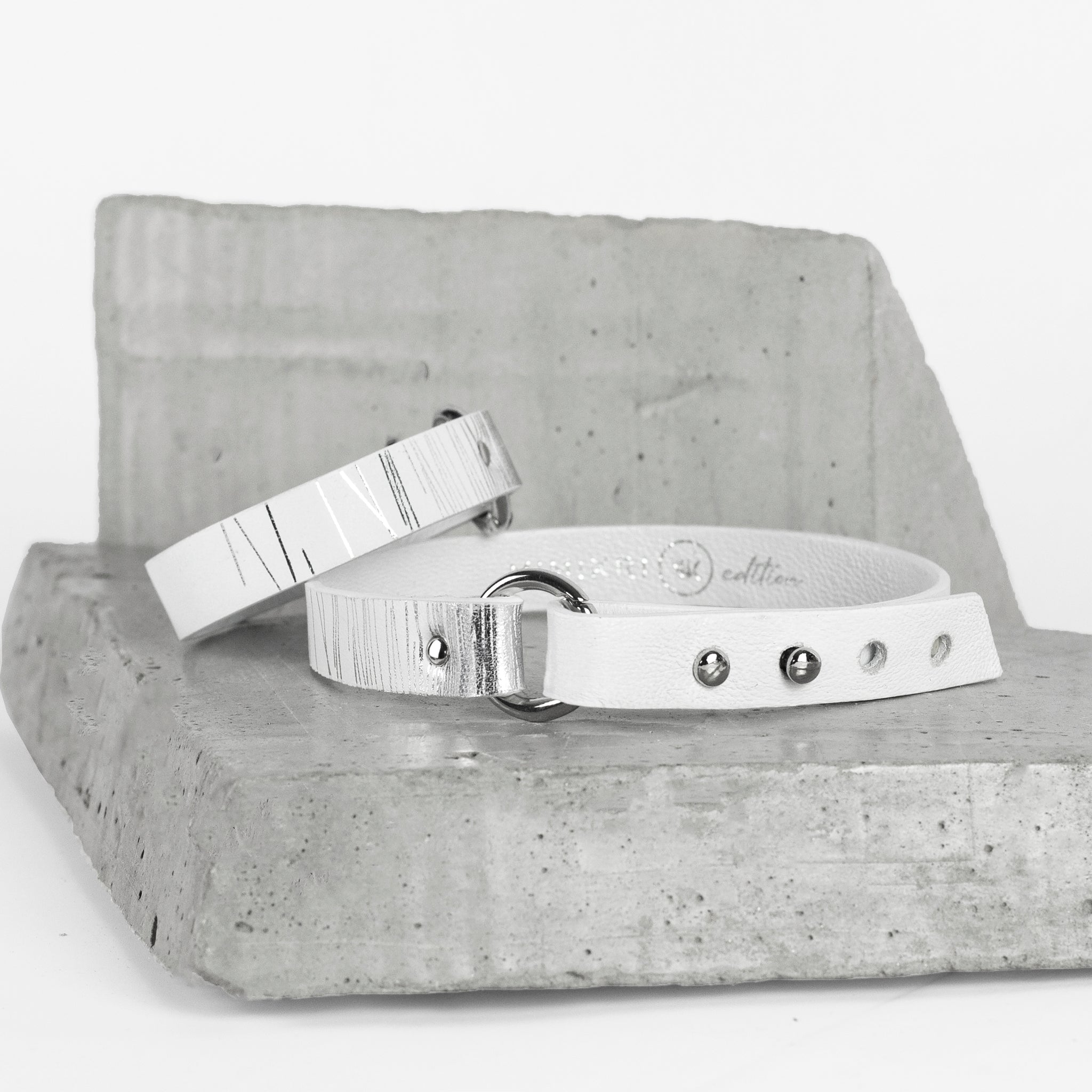 'SUJI' choker nyaklánc fehér és ezüst