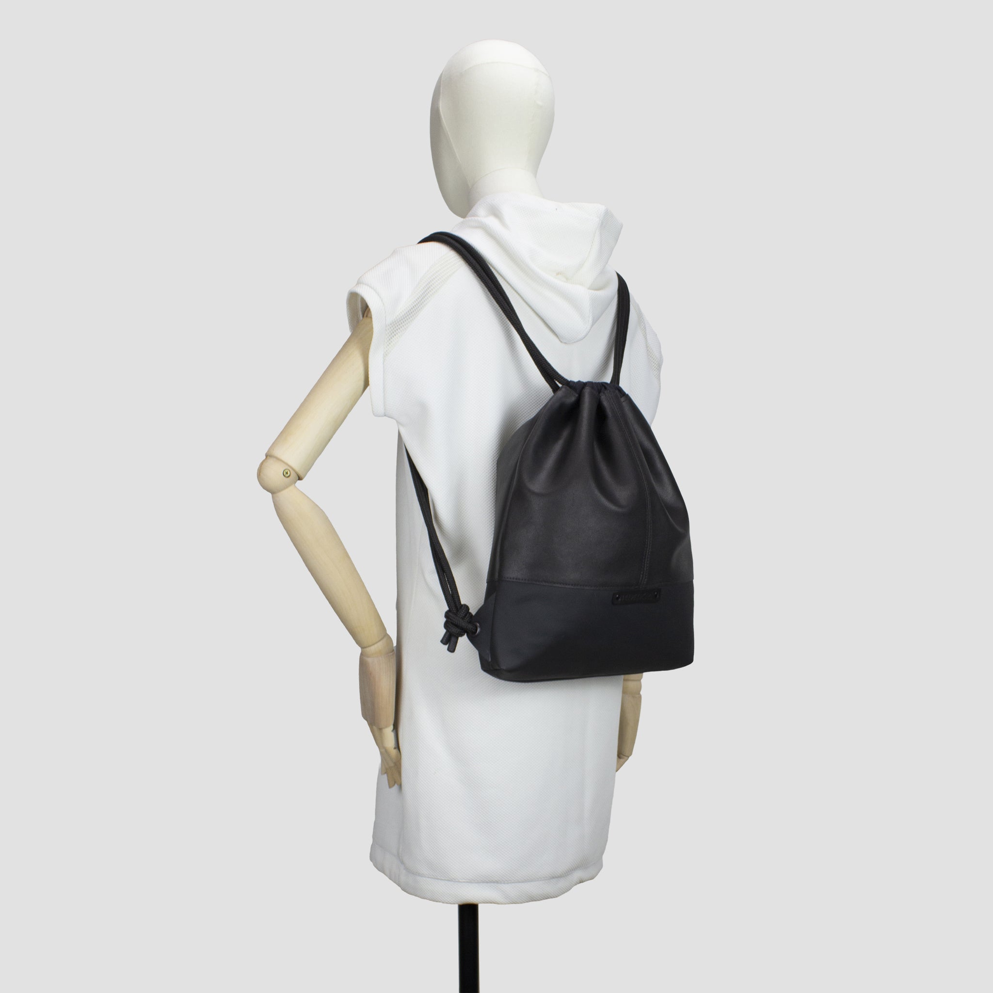 'CARRÉ' Designer backpack black nubuck