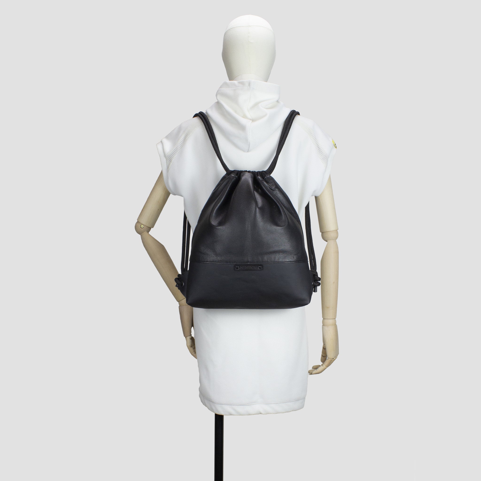 'CARRÉ' Designer backpack v05