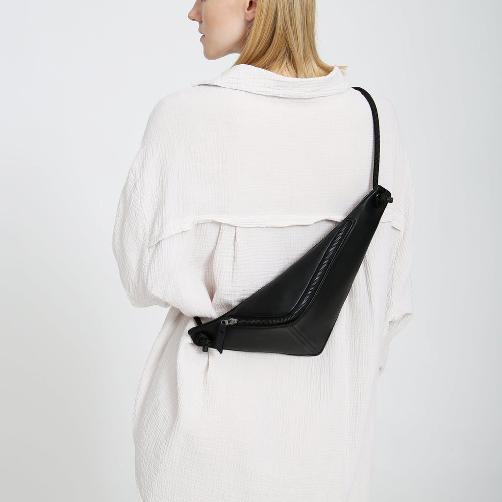 THEO Black leather triangle-shaped bum bag