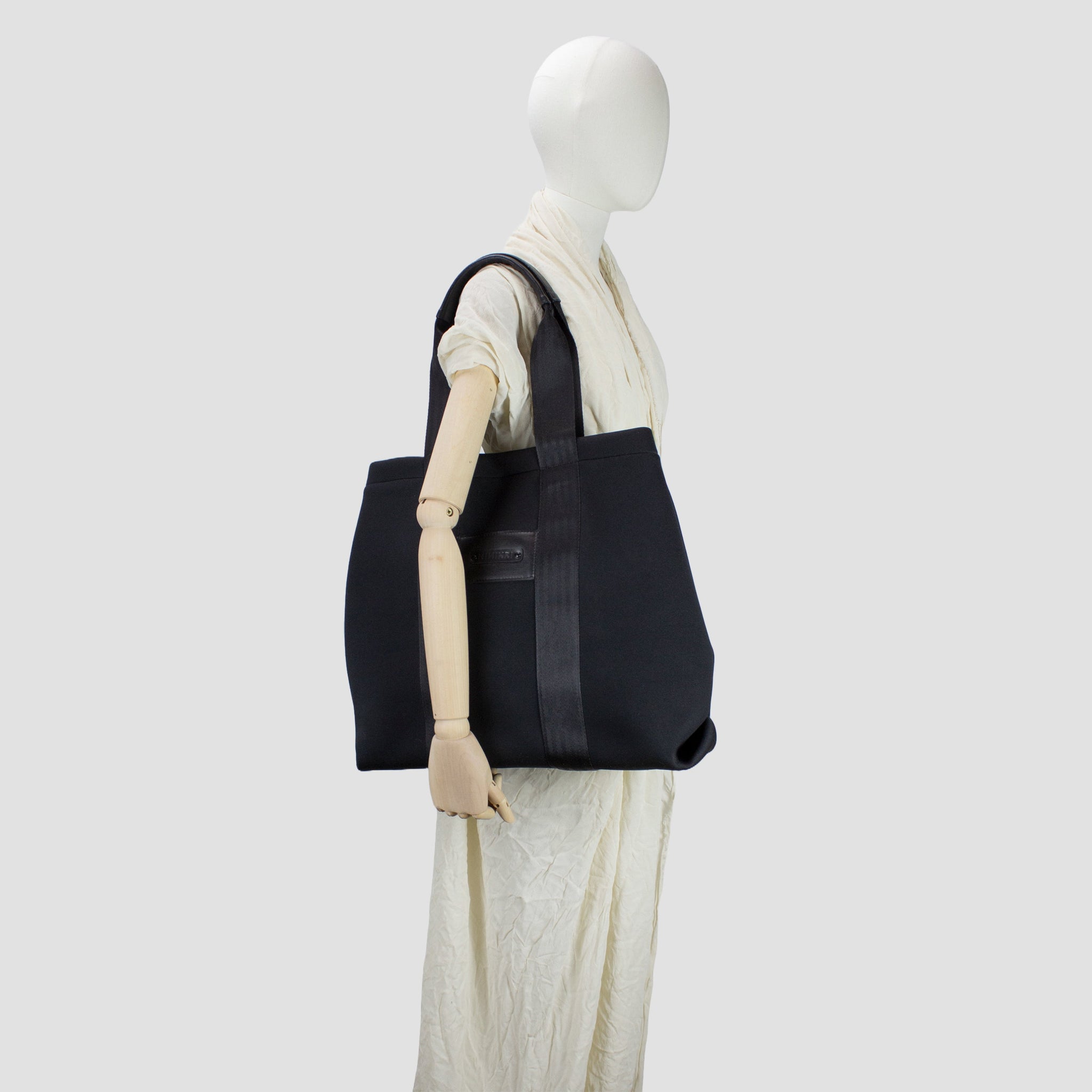 Large sized neoprene tote bag