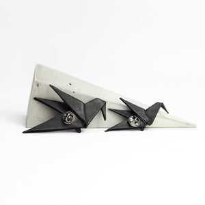Genuine leather black origami bird pin, animal badge, geometric brooche