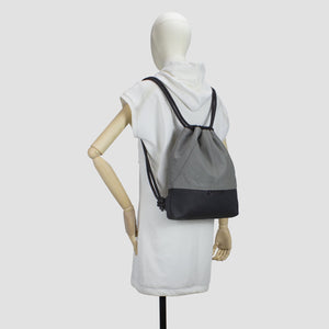 'CARRÉ' Designer backpack gray nappa v02
