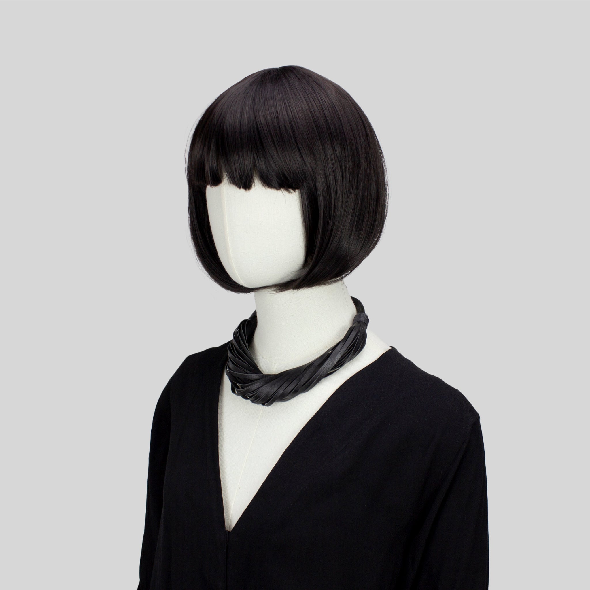 Multistrand-Halsband aus recyceltem Leder / Statement-Halsband mit gedrehten Fransen – Schwarz