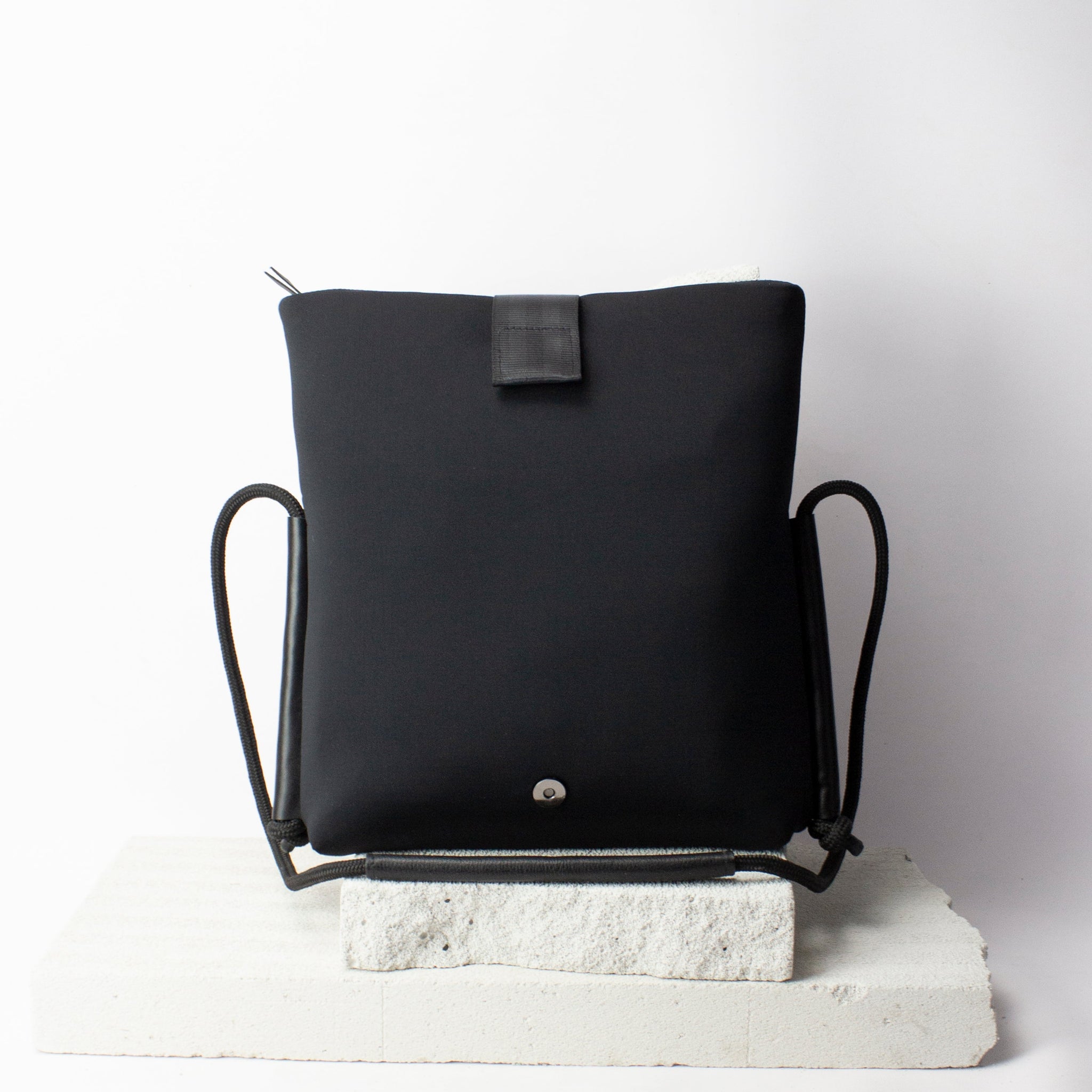 'LUNA' neoprén designer női válltáska