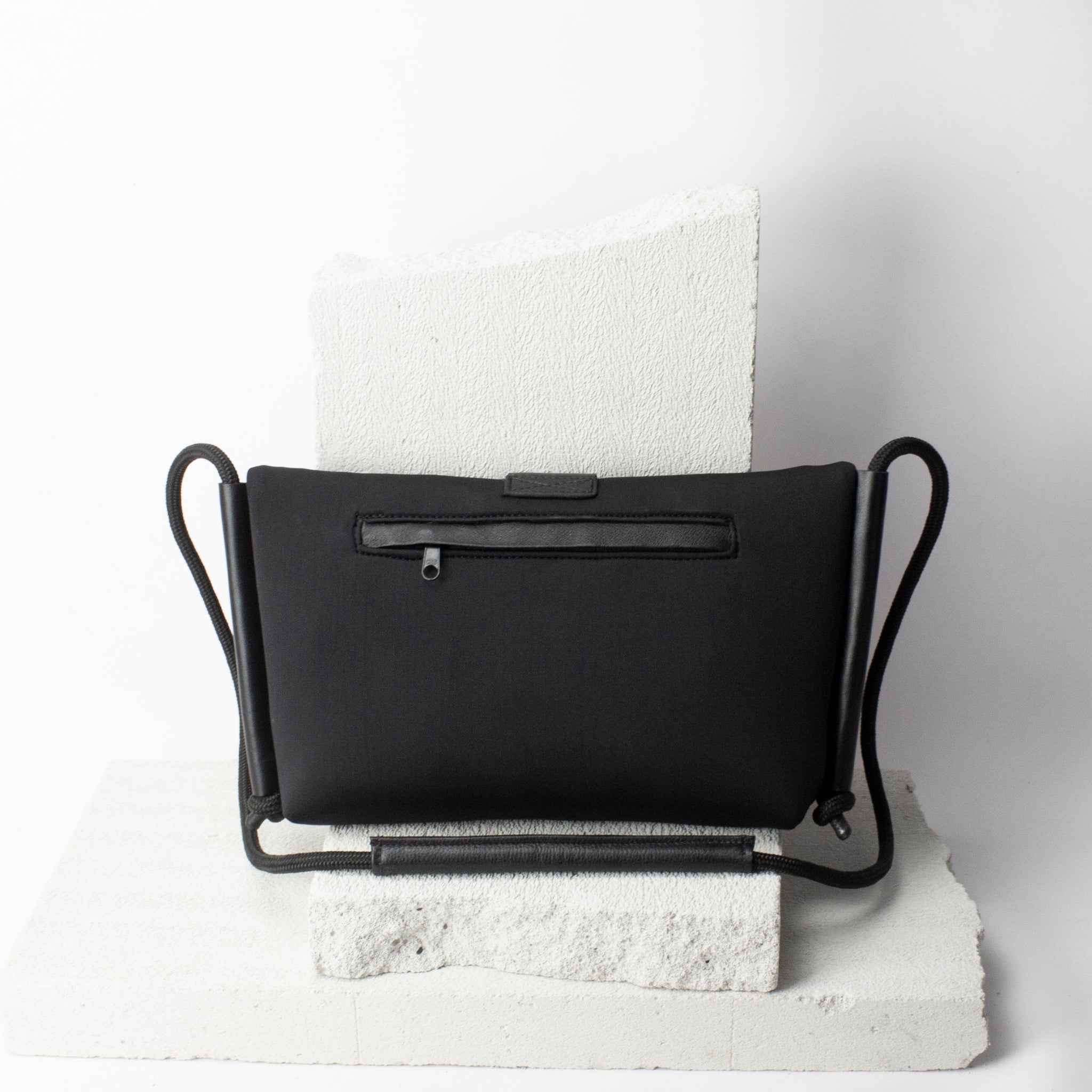 'LUNA' neoprén designer női válltáska