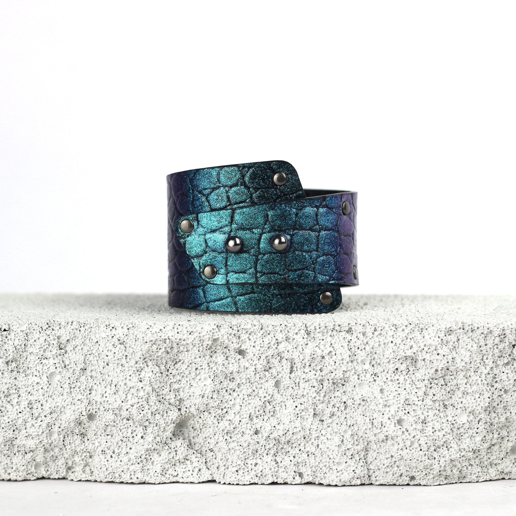 Women's Leather Wide Cuff Bracelet Turquoise