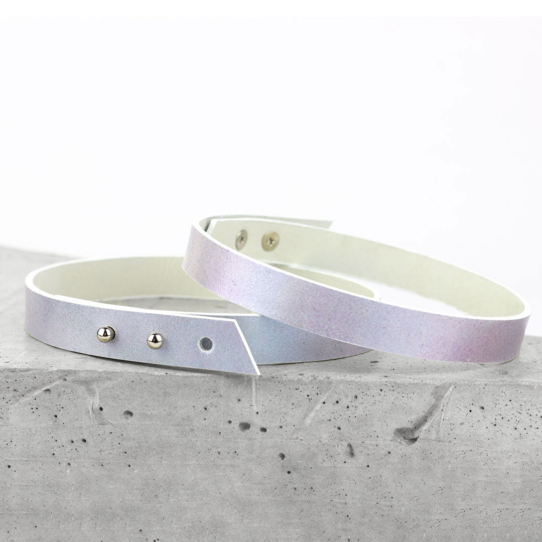 Holographic choker / rainbow thin necklace