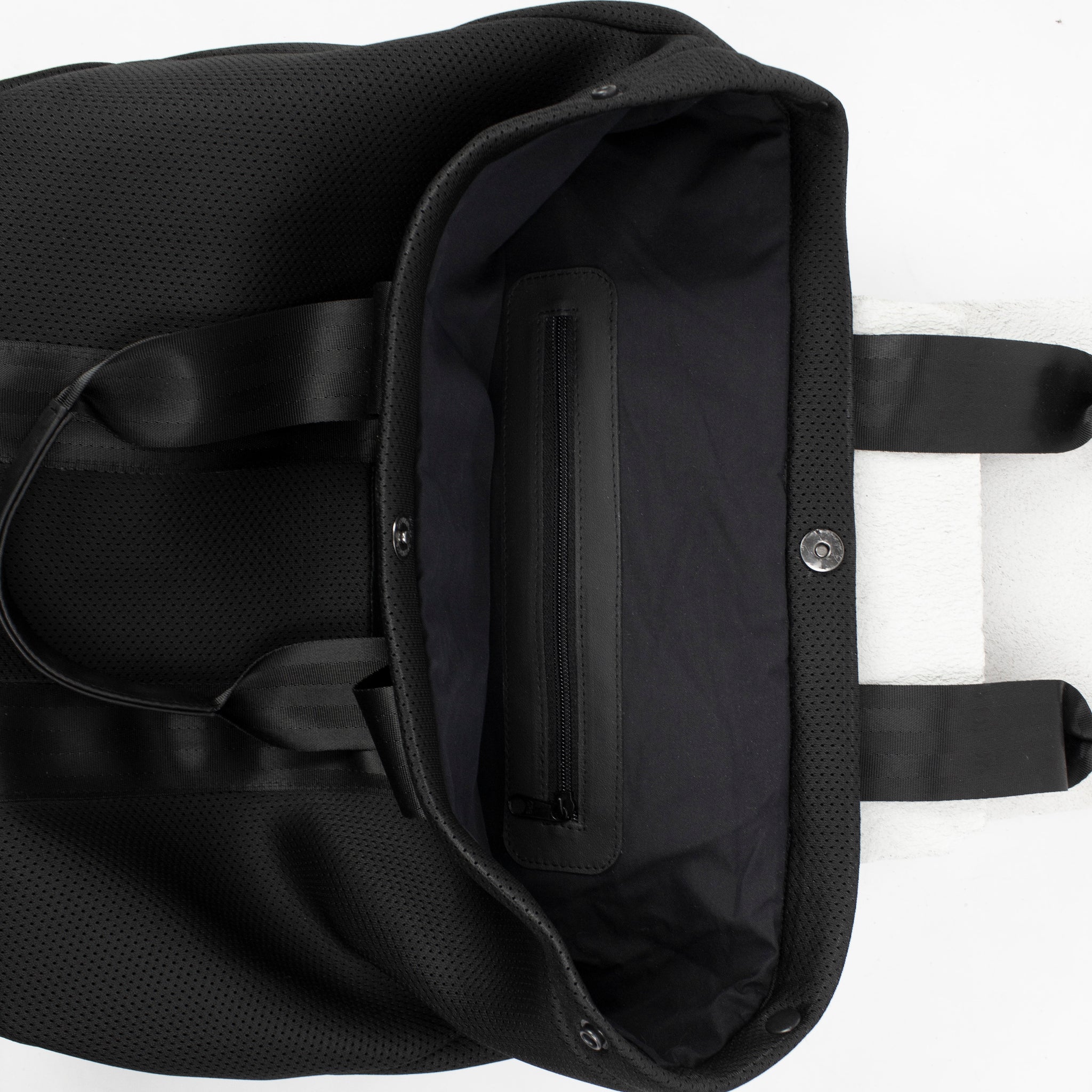 Large-sized neoprene mesh tote bag / shoulder bag