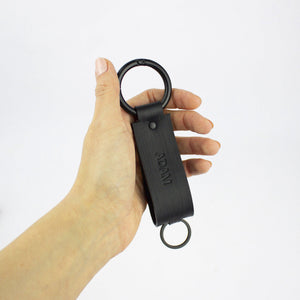 Custom leather keychain keyholder personalized minimal black-black, black leather, carabiner, custom, designer, geometric, gift for him, jump ring, keychain, keyholder, leather keyholder, mens accessory, mens gift, minimal, minimalist, personalized, recycled, zerowaste-Mimikri