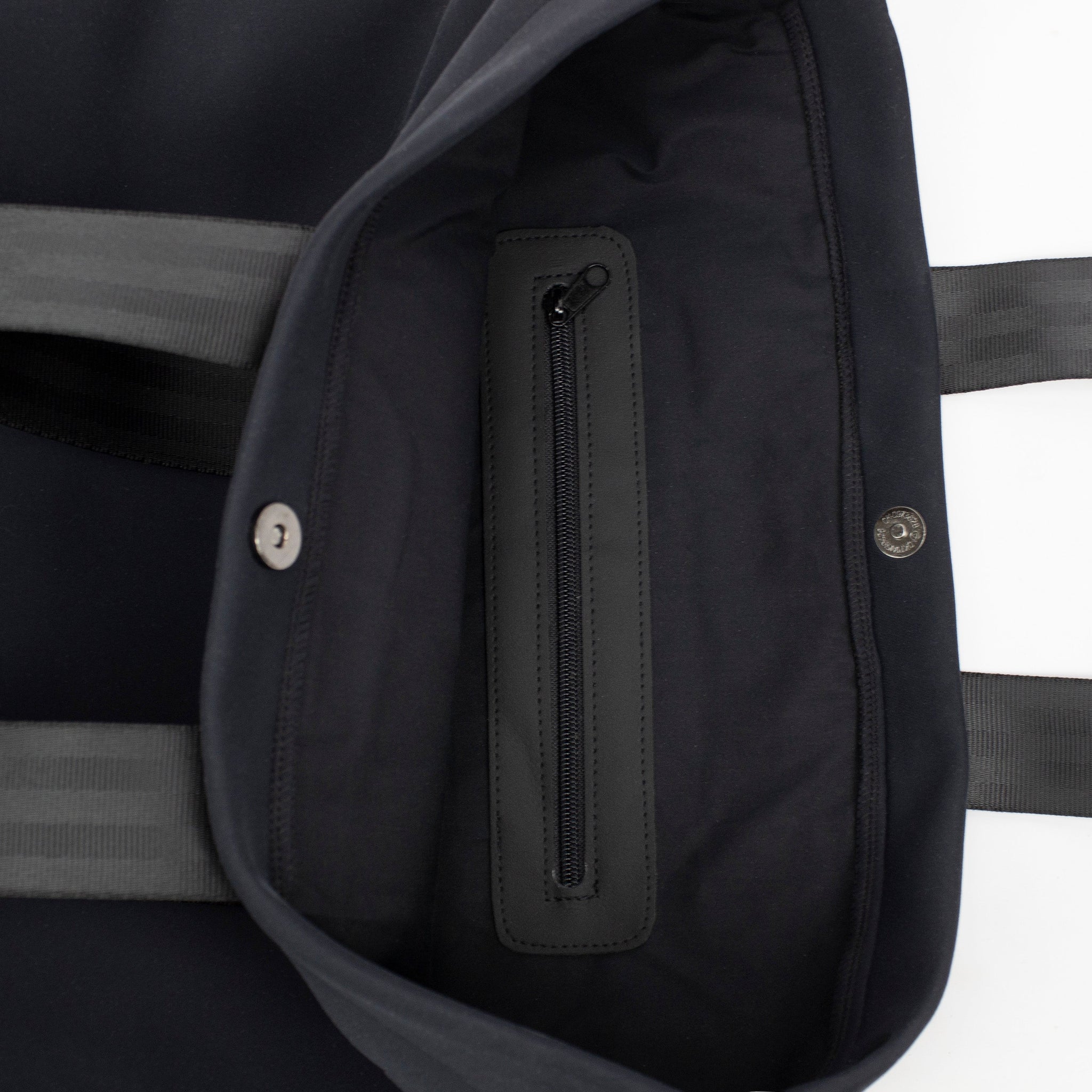 Large-sized neoprene mesh tote bag / shoulder bag