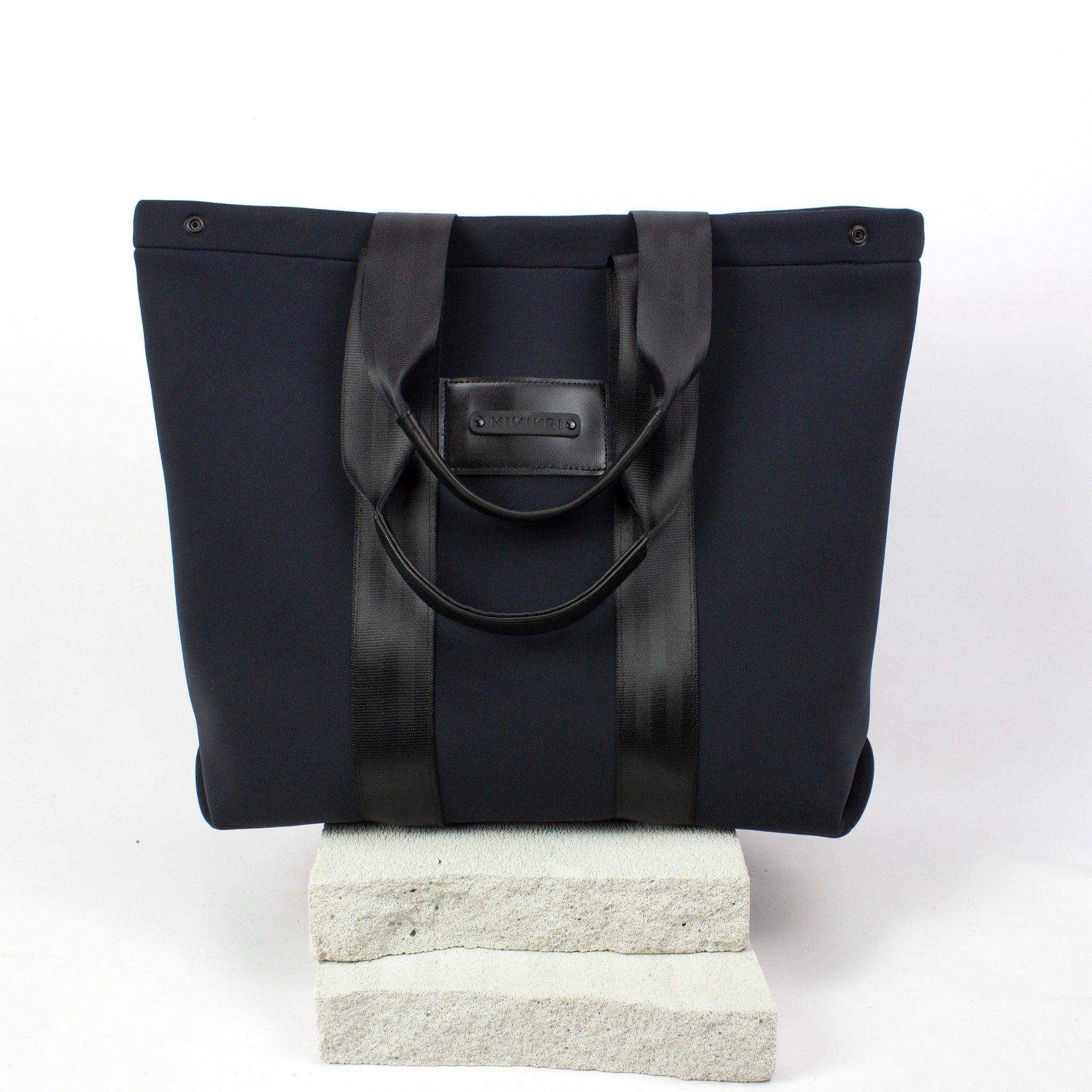 Large-sized neoprene mesh tote bag / shoulder bag