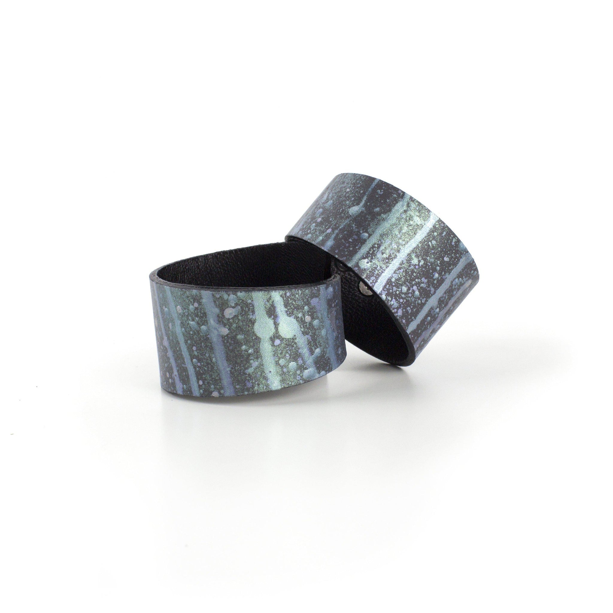 Multicolor wide leather cuff bracelet bangles iridescent green-bangles, Bracelet, colorful, cuff, designer, designer jewelry, geometric, green, green leather, hand_painted, holo, holographic, iridescent, Jewelry, leather bracelet, leather jewelry, minimal, minimalist, poured, rainbow, recycled, splashed, splattered-Mimikri